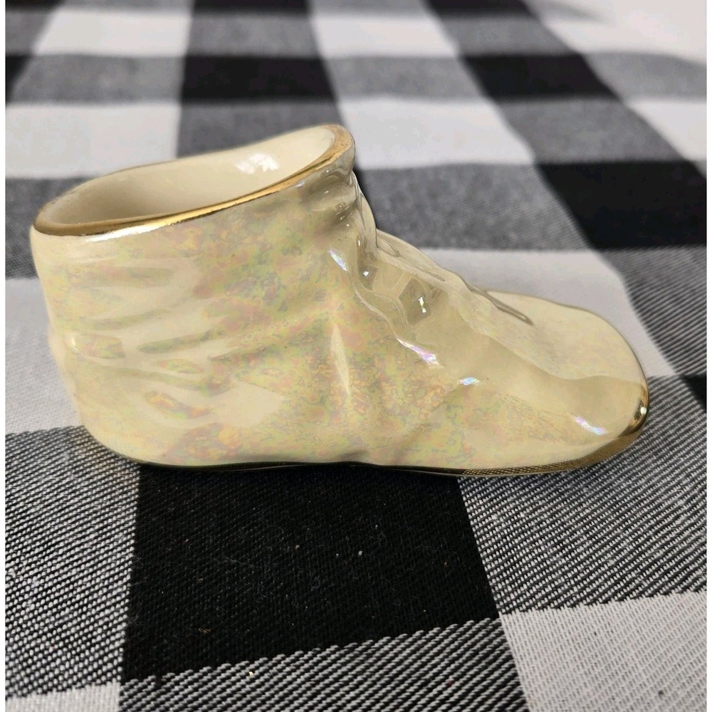 Chic Pottery Ceramic Baby Shoe Bootie Figurine Dated 1939 Glossy Gold Trim